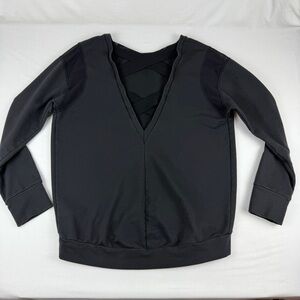 The North Face Women's Black Mesh Criss-cross Pullover Sweater, M